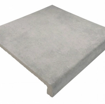 Peldano Extrusionado Ares Acero Matt Antislip 33/33