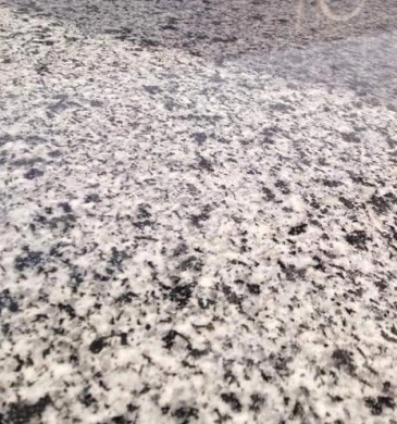 Гранит полиран Grigio сив 30/60/1.5см.