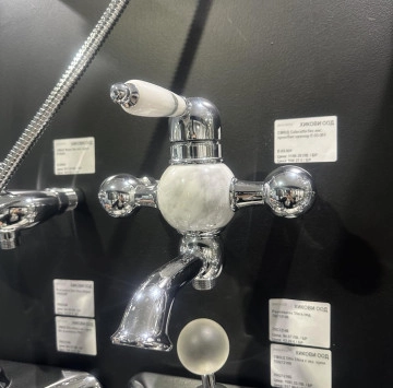 Смесител за вана/душ Calacatta бял мрамор